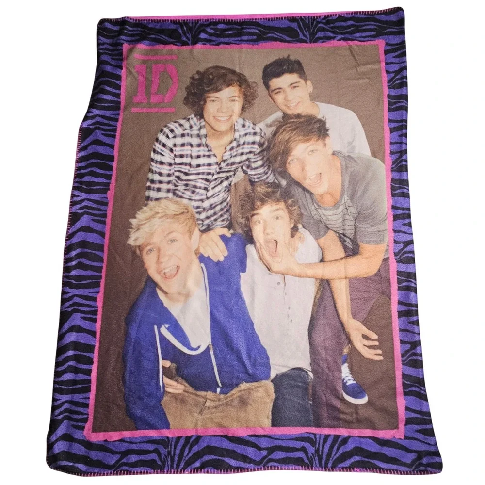 One Direction 2012 Fleece Throw Blanket Purple Zebra Print 1D Global 45x60